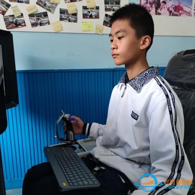 航空科普教育 - 飛行模擬器訓練中心-9707