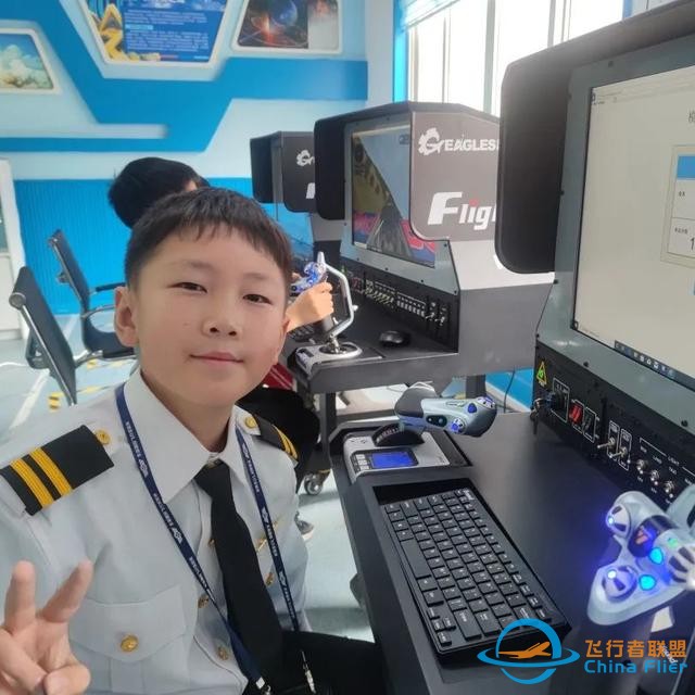 航空科普教育 - 飛行模擬器訓練中心-2141