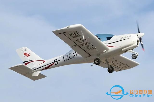 獵鷹飛行俱樂部盤點，飛行知識與飛機的基本操縱方法，拿走不謝-9104
