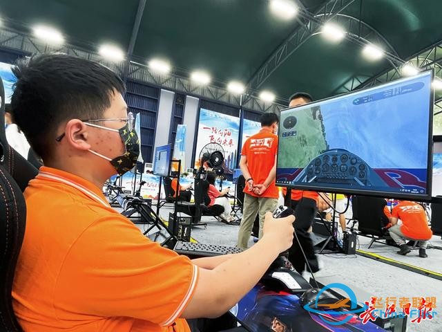 全國青少年模擬飛行錦標賽在漢開賽-4532