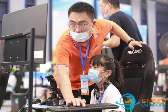 全國青少年模擬飛行錦標賽在漢陽開賽-5749