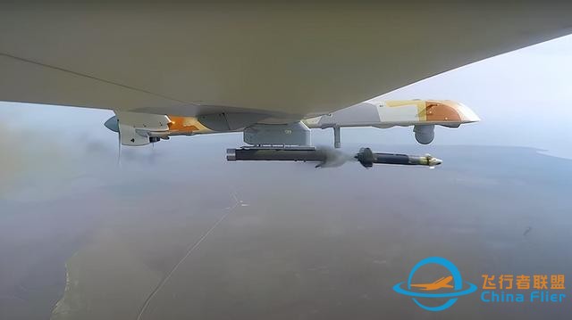 俄軍用無人機打擊烏軍目標，技術來自以色列，為何不用中國無人機-577