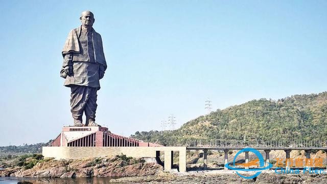 《微軟模擬飛行》大火“出圈”，沒想到Bug成為了最大賣點(diǎn)…-1207