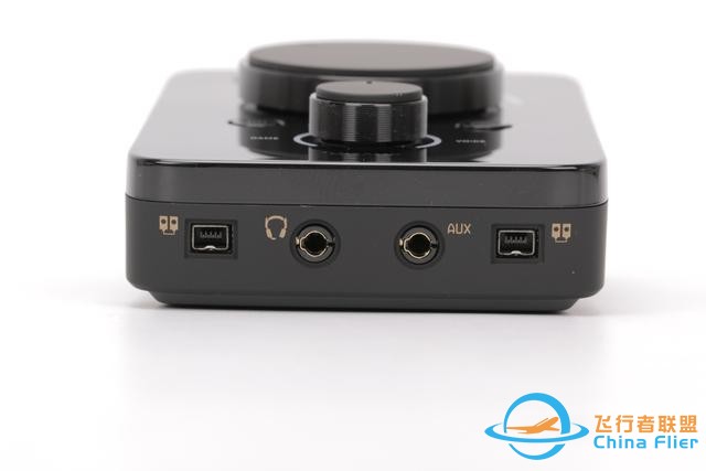 2200的耳機聲卡套裝 羅技Astro A40 MixAMP Pro評測-9695