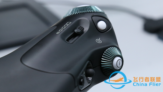 羅技 G X52/X52 PRO/X56 模擬飛行搖桿評測：克敵機先-9533