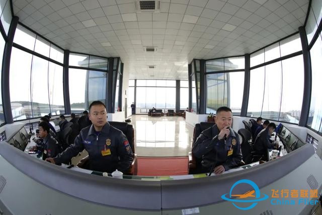嚴防飛行安全底線丨昆明航空救援支隊注重彈好飛行安全管理“五部曲”-790