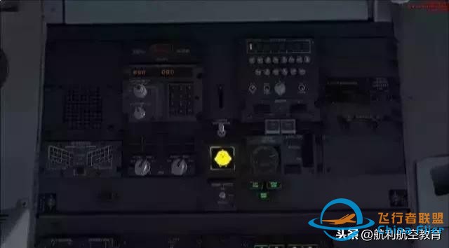 B737飛機駕駛艙說明書（精華）-8902