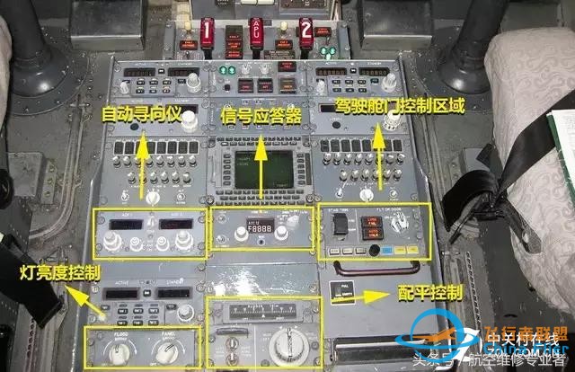 探索波音737駕駛艙！-8431