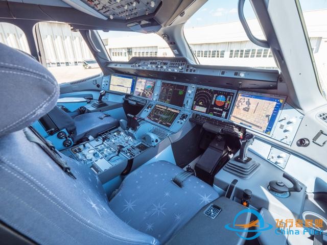 飛機的駕駛艙有什么不同？空客所有飛機的駕駛艙介紹-1297