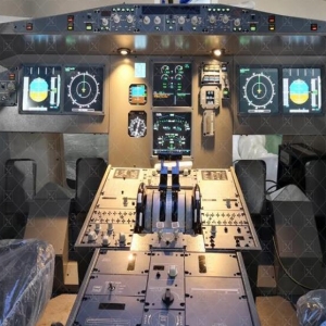 A320客機操縱桿為什么能擺茶盤？側(cè)桿模仿戰(zhàn)斗機，副駕被禁止起落