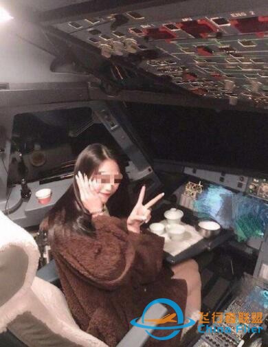 A320客機操縱桿為什么能擺茶盤？側桿模仿戰斗機，副駕被禁止起落-1944