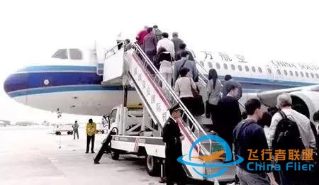 坐飛機就得看！乘飛機十大安全常識-8720
