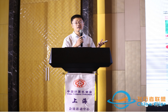 VR線下娛樂(lè)品牌沉浸世界獲1000萬(wàn)元融資-3835
