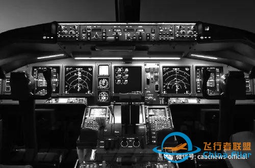 頭條｜劉清貴：重看韓亞航空214號航班事故 苦練飛行基本功-8497