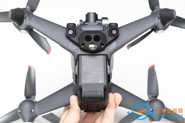 零基礎也能玩的穿越機？大疆DJI FPV Combo穿越機開箱試飛-5222