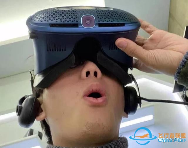 苦學3天才上天？774元《微軟飛行模擬》VR模式深度體驗-9944