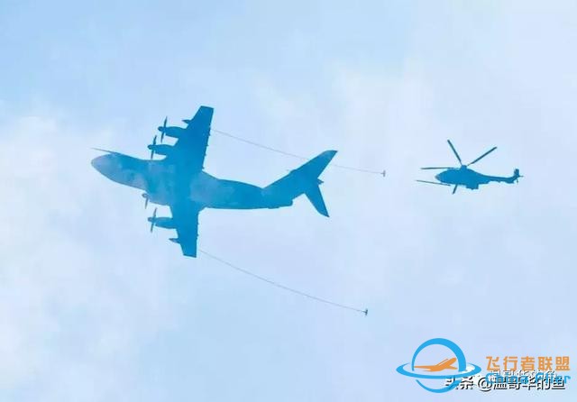 空中加油飛機(jī)A400M近距離接觸 原來(lái)是這樣加油的-199