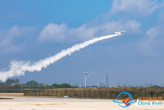 無錫丁蜀機場正式開航！無錫成功構建通用航空與運輸航空“雙機場”體系-8312