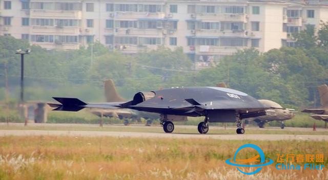 官方曝光利劍身份 對地攻擊型無人作戰(zhàn)飛機平臺驗證機-8606