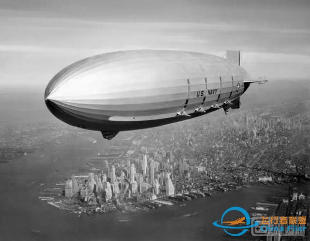 人類在現實中曾多次嘗試過《皇牌空戰7》里的“飛行母艦”-5473