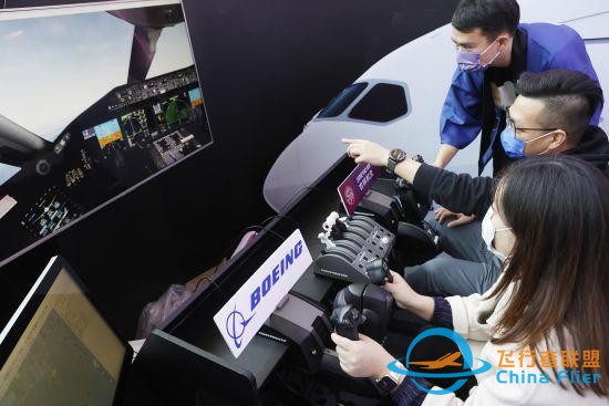 吉祥航空與熊本國際機場、熊本熊三方聯名快閃活動限時空降上海-5056