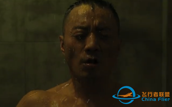 《中國機長》票房25億，全片30個精心設計的細節，你看懂了幾個？-8205