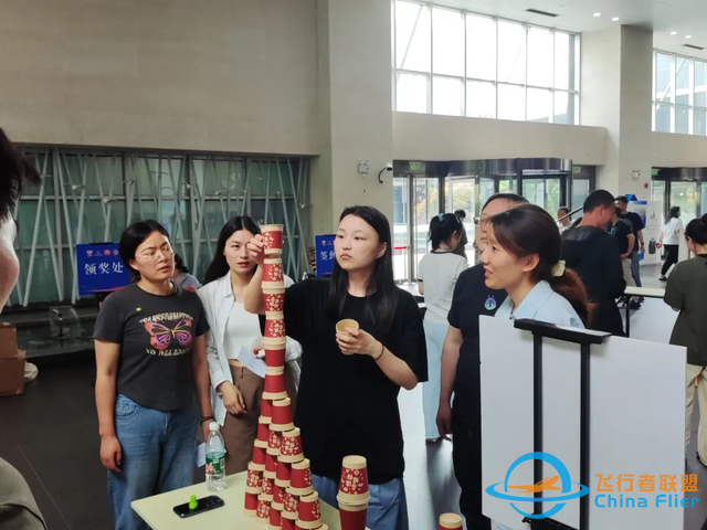 從旱地冰壺到模擬飛行，上海長寧這場白領運動會趣味十足-9973