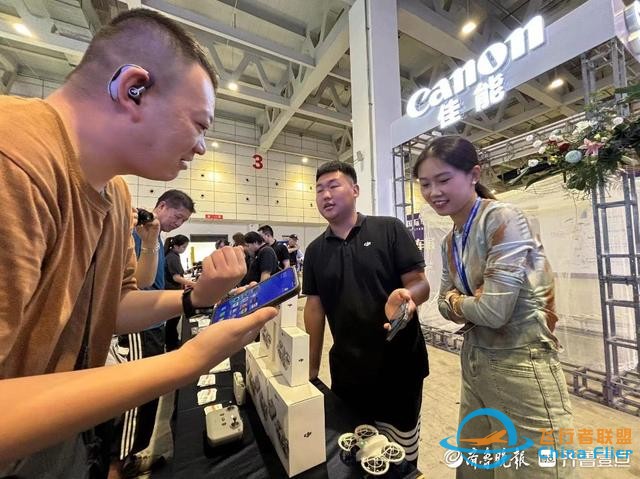 無人機選購模擬飛行體驗，齊魯影像器材嘉年華為你的拍攝插上翅膀-2891