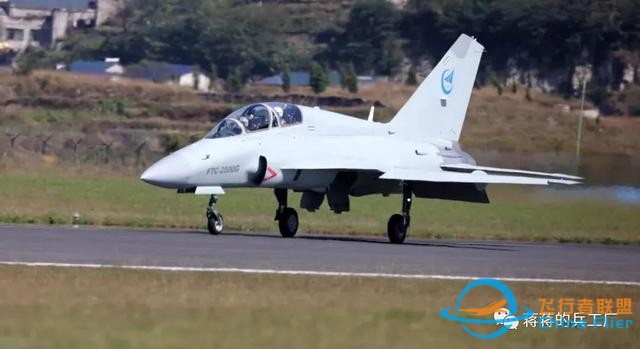貴飛首爆FTC-2000G戰斗機先進座艙，一平三下時髦度爆表-9942