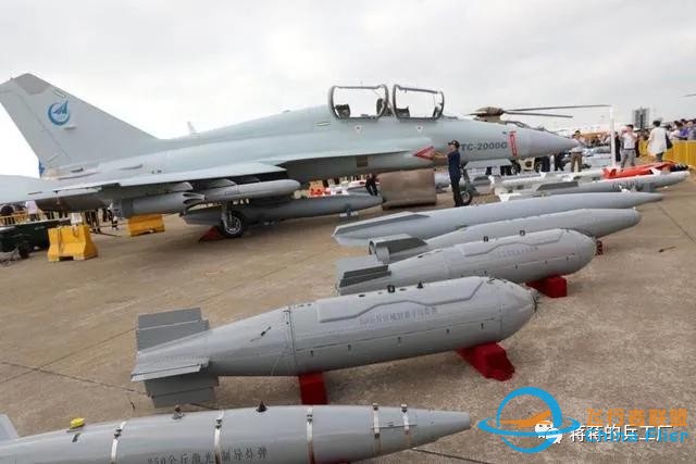 貴飛首爆FTC-2000G戰斗機先進座艙，一平三下時髦度爆表-8839