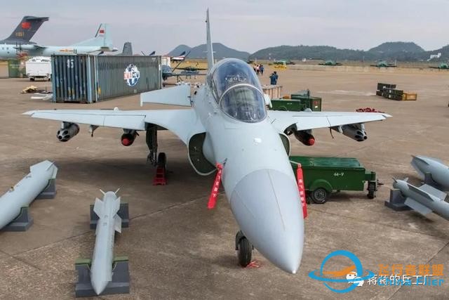 貴飛首爆FTC-2000G戰斗機先進座艙，一平三下時髦度爆表-4844