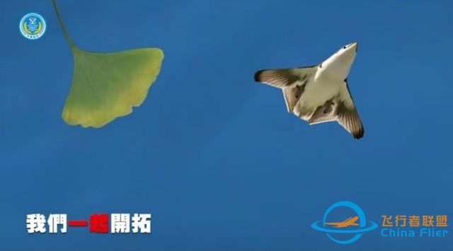 六代機已首飛兩款，白帝戰(zhàn)機還是太保守了，拖垮美軍就在這一代？-5576