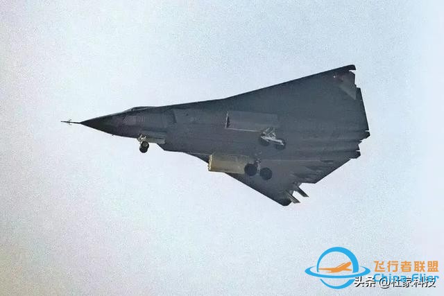 破防了！對中國六代機，美空軍部長終回應：被甩下太多，跟不上了-3634