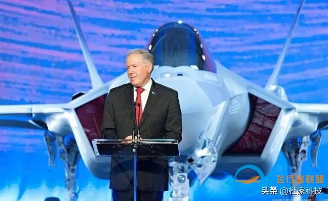 破防了！對中國六代機，美空軍部長終回應：被甩下太多，跟不上了-369