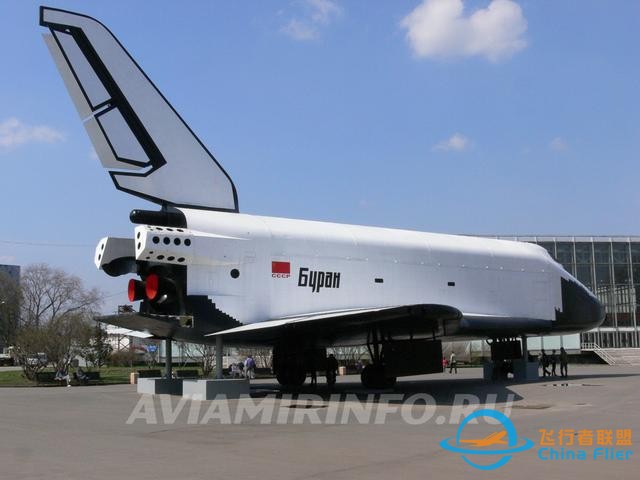 幕后英雄“暴風(fēng)雪”航天飛機(jī)測試飛行模擬器-1422