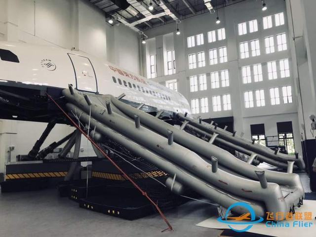 飛機上發生危情，只能“聽天由命”？這些安全乘機常識有必要了解一下-3590