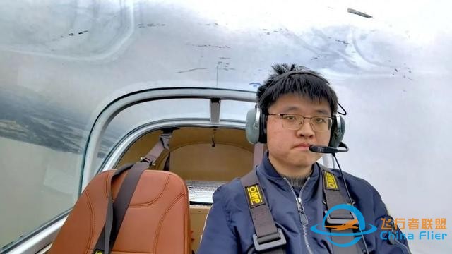 上海交大00后博士生愛上飛行，“開飛機就和開車一樣，唯手熟爾！”-1860