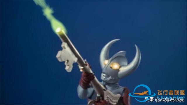 奧特曼的科技有多發達？超光速飛行、隨手爆星-9373