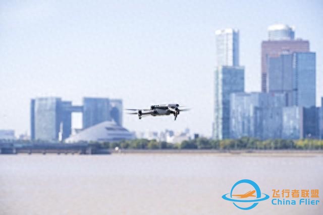 低空經(jīng)濟(jì)是未來經(jīng)濟(jì)的新引擎！沒學(xué)歷沒技術(shù)的我們該如何入局？-6781